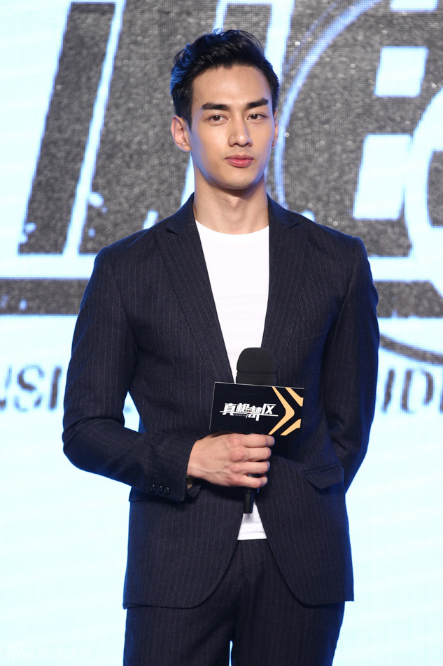 图片:《真相禁区》霍建华现身避谈张馨予 - 娱