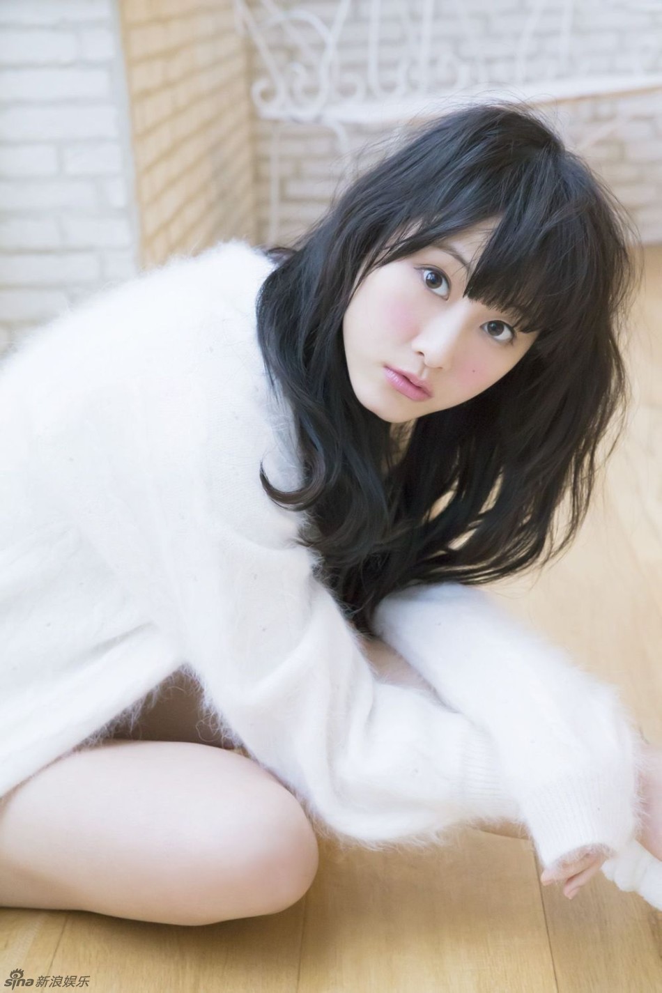 松井玲奈婚纱_松井玲奈手机壁纸