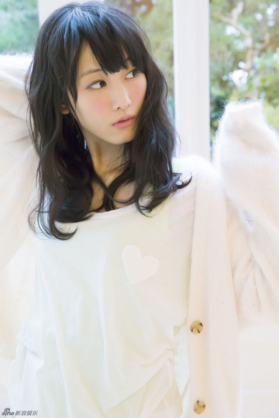 松井玲奈婚纱_松井玲奈手机壁纸