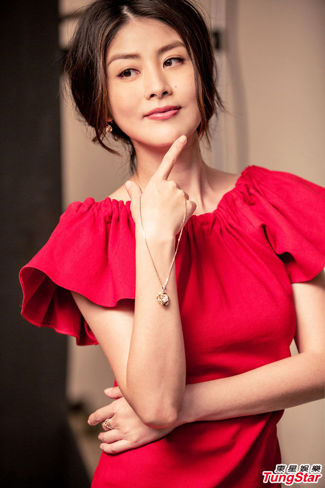 短发女婚纱_婚纱头像女