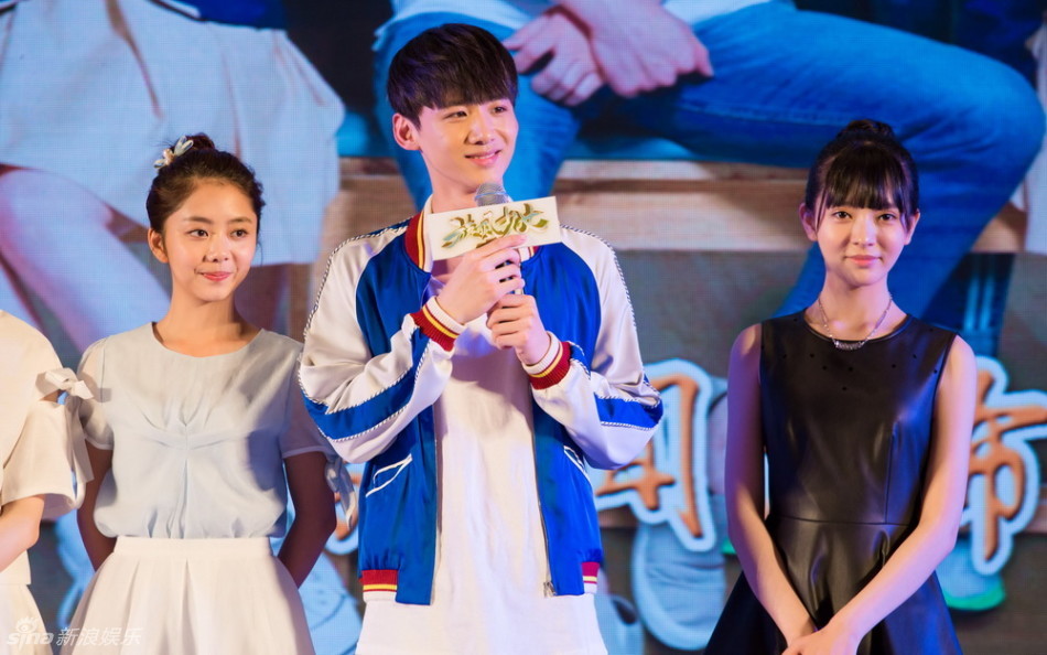 组图:《旋风少女》杨洋秀腿功 何洁带孕现身 - 娱乐明星 - 紫呜网 - www.ziwuwu.com