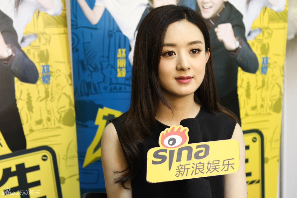 独家:清爽甜美!新浪娱乐对话赵丽颖