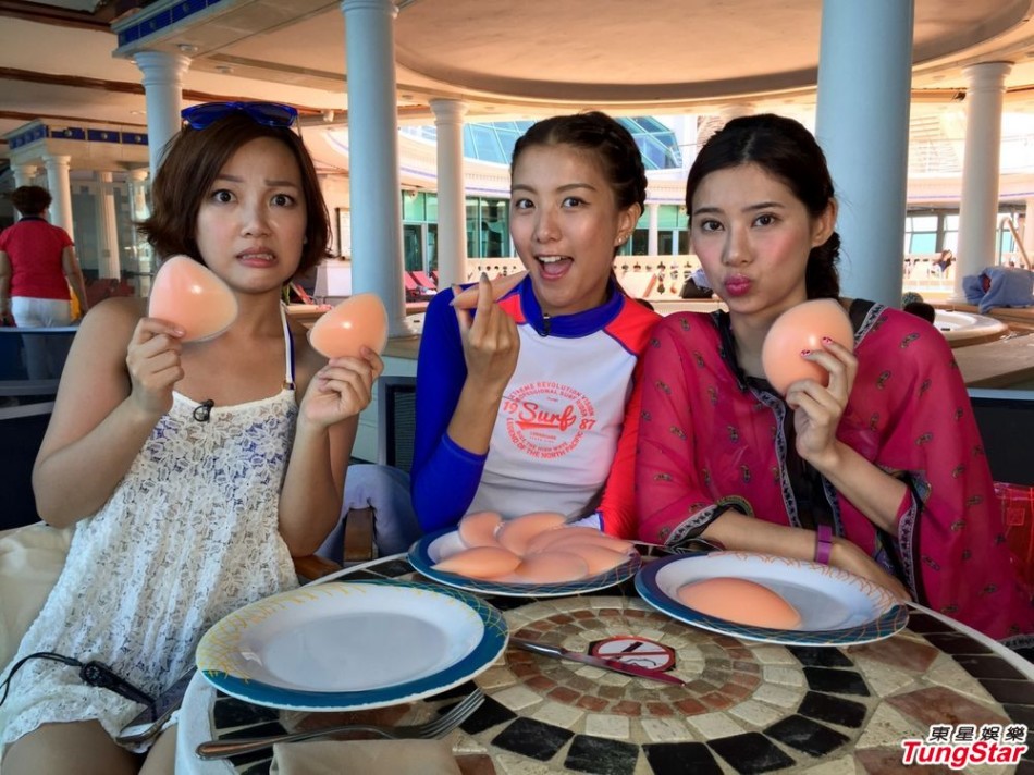 组图:陈嘉桓、唐贝诗与卢颂恩冲绳录节目玩嗨