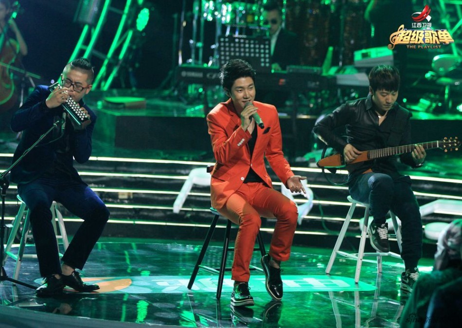 图片:歌单费玉清担心饭碗 郑淳元无缘张国荣 -