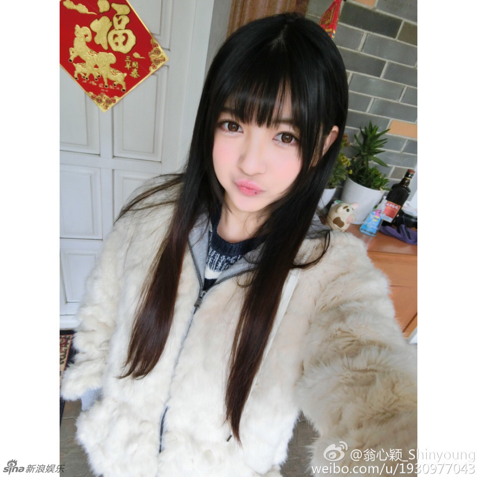 翁心颖内衣_内衣美女