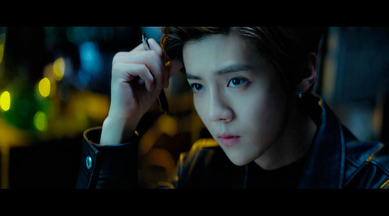 鹿晗全新单曲《勋章》电影版MV首发 -- 佛山E