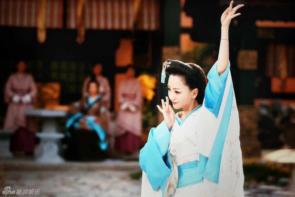 杨蓉《云中歌》舍爱 为跳舞幕后下苦功