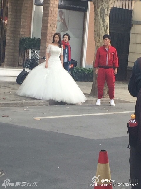 宋智孝与陈赫上海拍新戏 一袭婚纱显优雅_娱乐