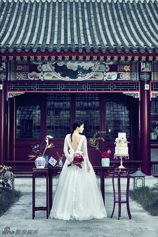 中式婚纱_中式婚纱造型