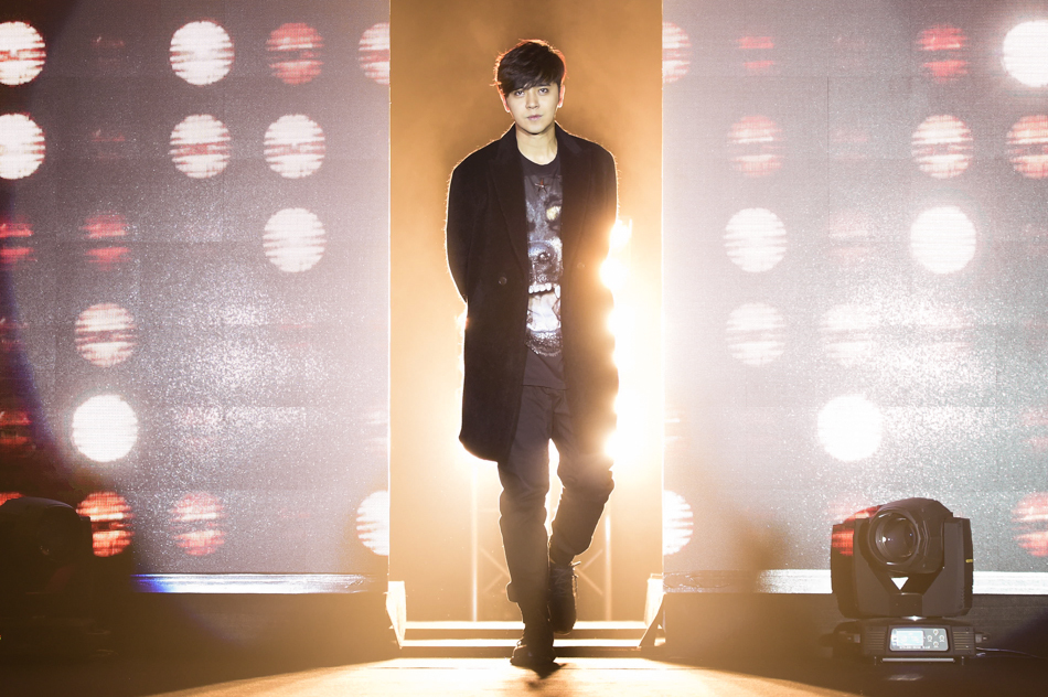 罗志祥发专辑《真人秀》 笑称蔡依林暴力