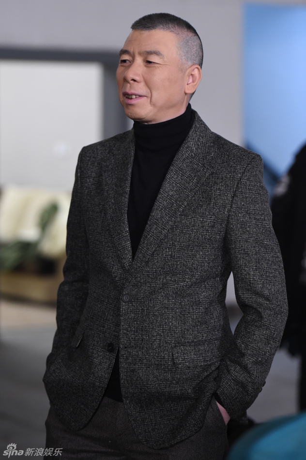 冯小刚:电影王道是观众喜欢 也不能总抱怨 - 中