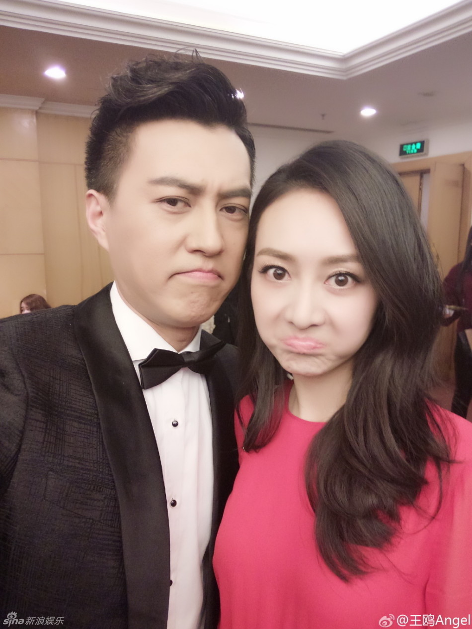 组图:国剧盛典李晨范冰冰恩爱 胡歌霍建华相拥