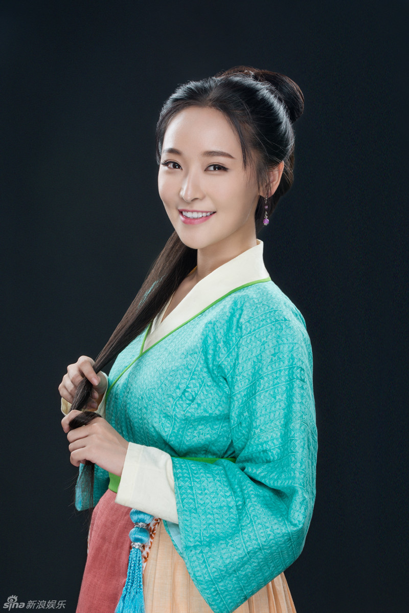 李曼饰演夏云飞