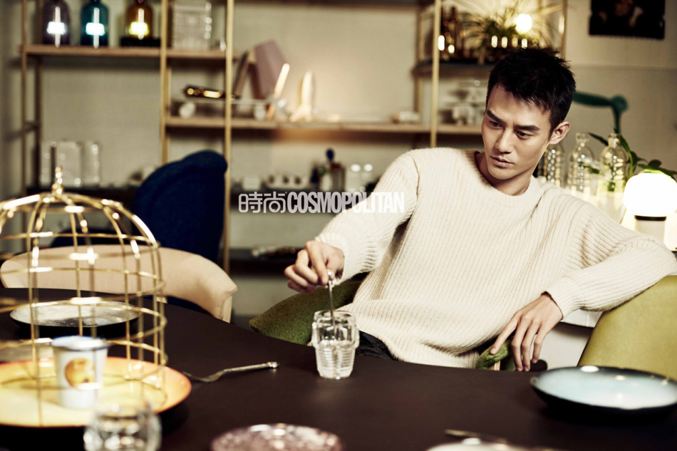 王凯曝时尚大片 闲适惬意摩登都市感十足