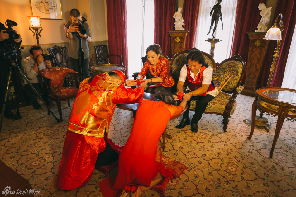 王阳明 蔡诗芸 梦幻庄园大婚 唯美浪漫_扬子晚报