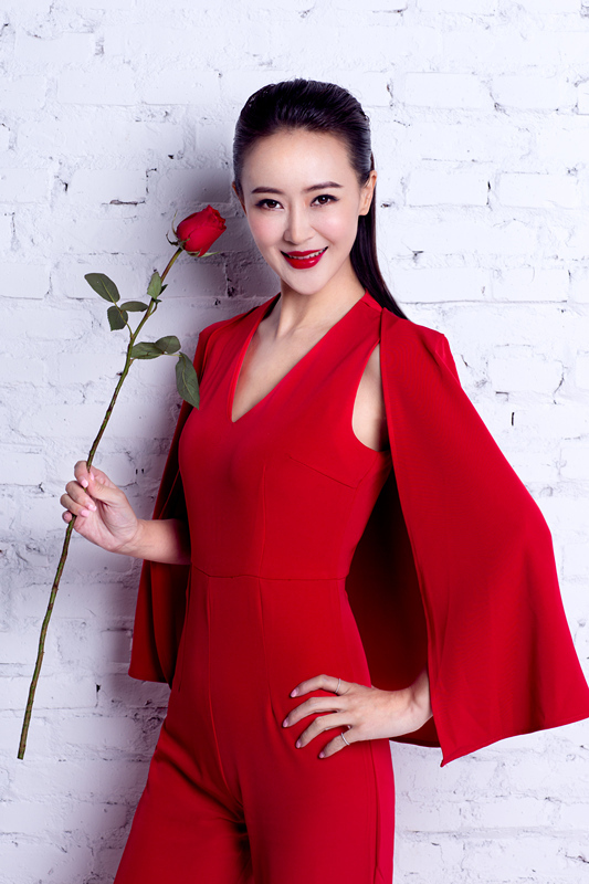 万妮恩高贵霸气
