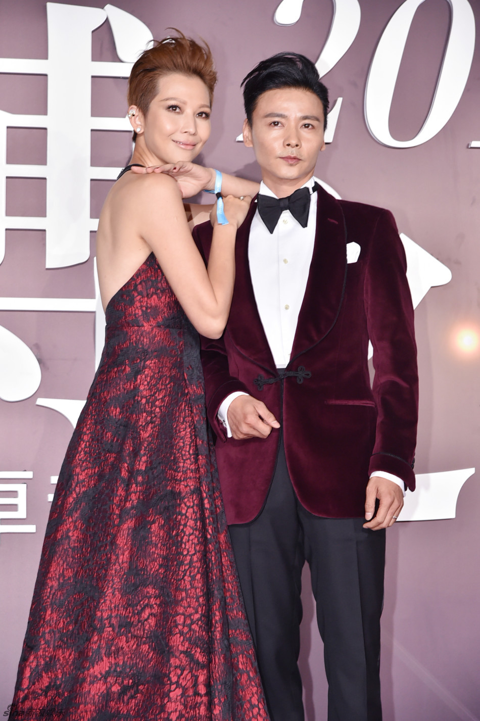 1月7日晚，2015新浪微博之夜在北京国贸三期举行，群星闪耀亮相。