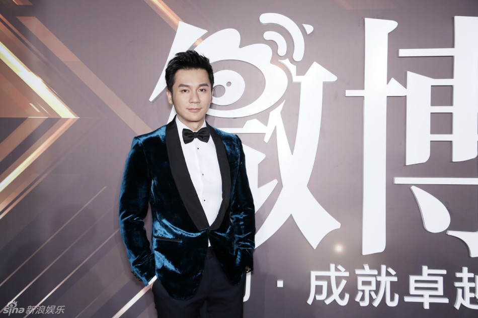 1月7日晚，2015新浪微博之夜在北京国贸三期举行，群星闪耀亮相。