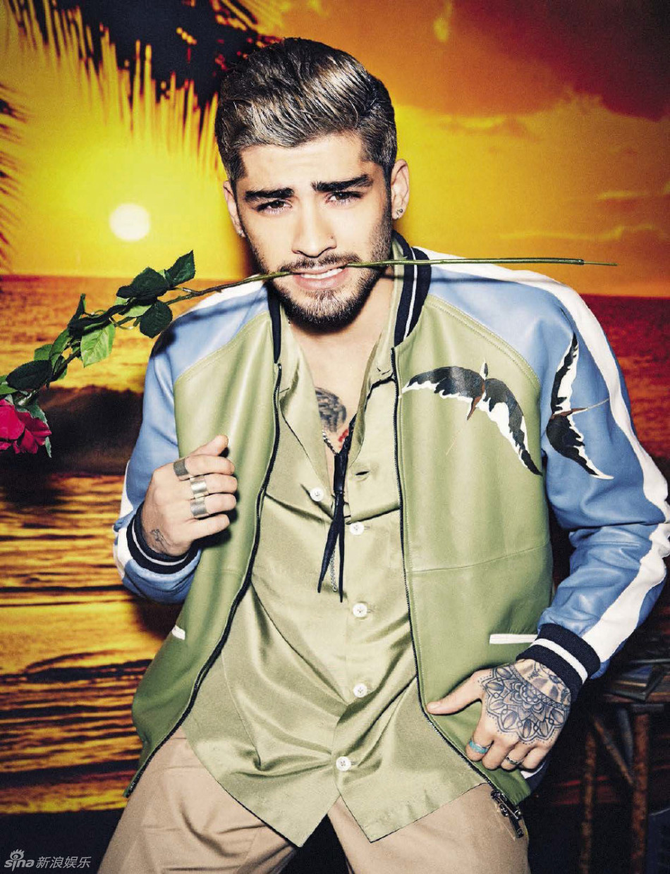 新浪娱乐讯 原单向组合成员"美渣"泽恩-马利克(zayn malik)登上意大利