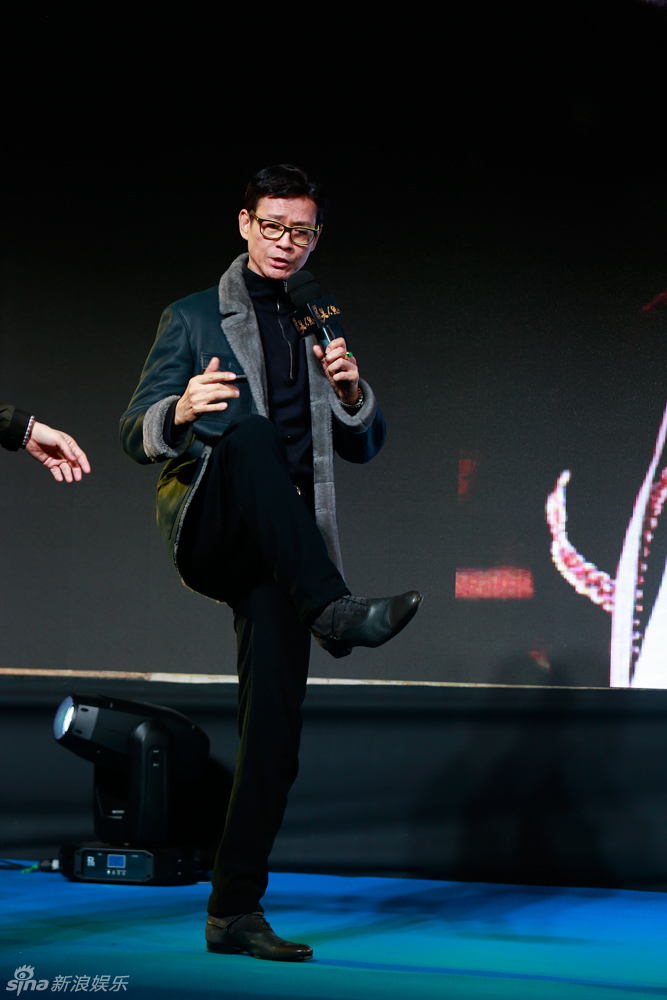 组图:《美人鱼》发布会 星爷莫文蔚郑少秋同台_高清