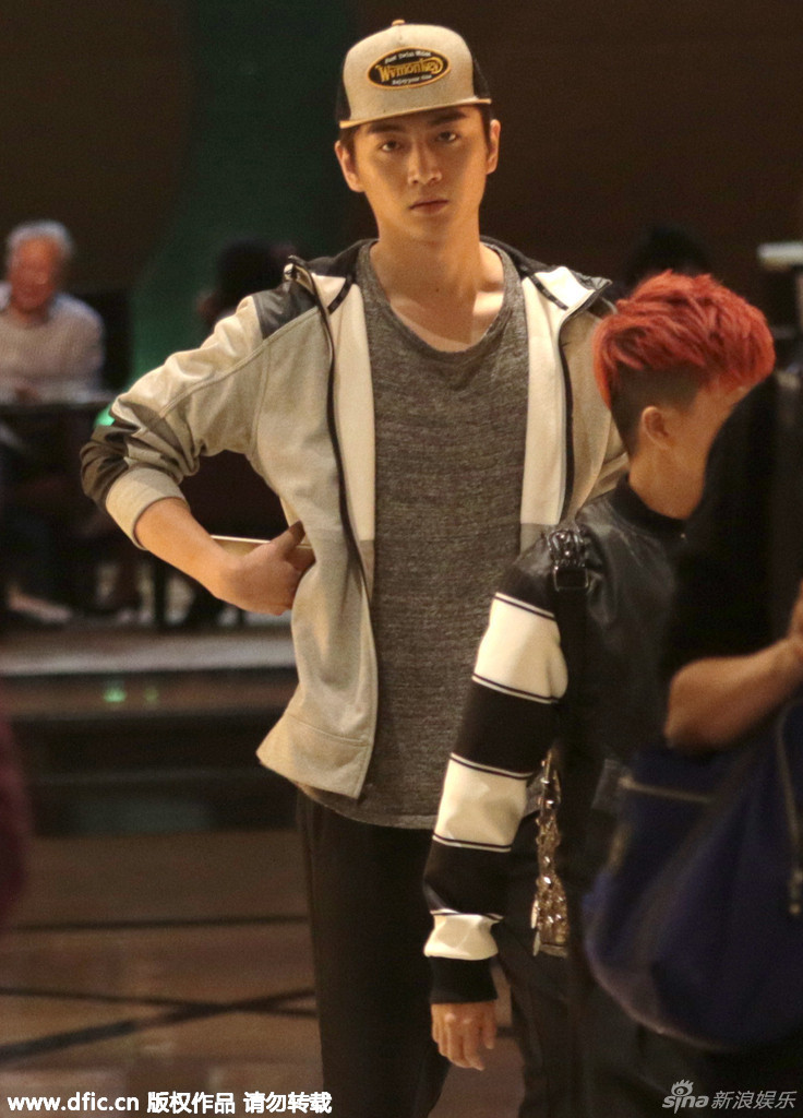 阿迪达斯清风系列-乐鱼app(leyu)官方网站-乐鱼官网