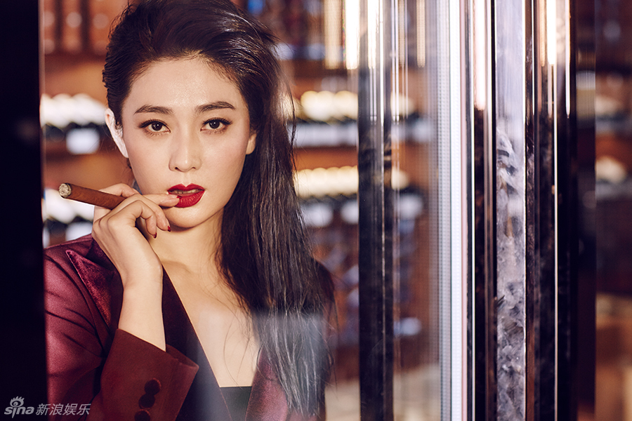 解放军艺术学院美女演员马可悦