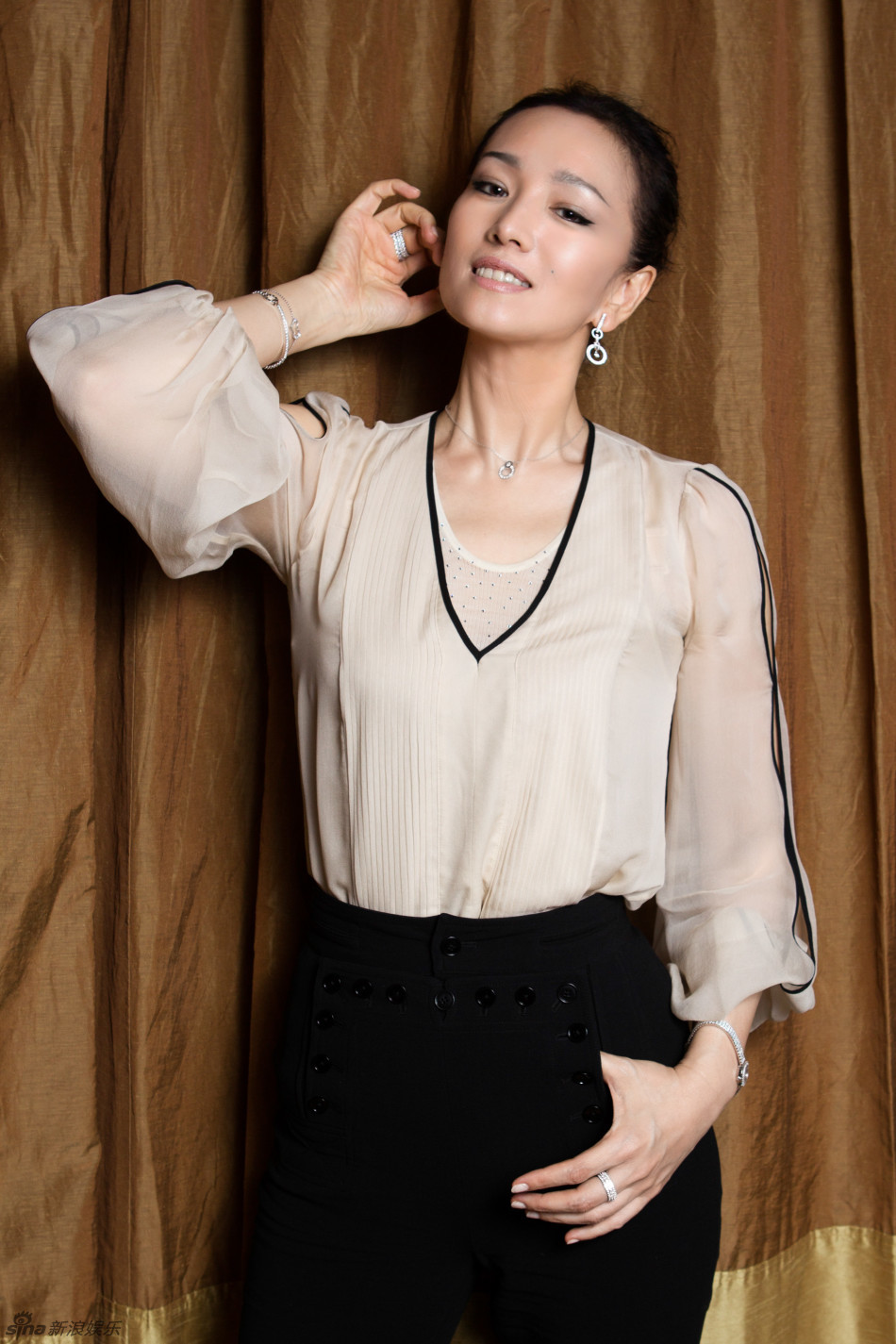 对话巩俐:重复不是我的个性_手机新浪网