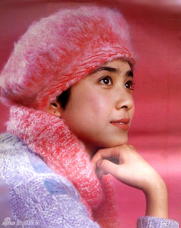 傅艺伟容留他人吸毒尿检阳性 刑事拘留