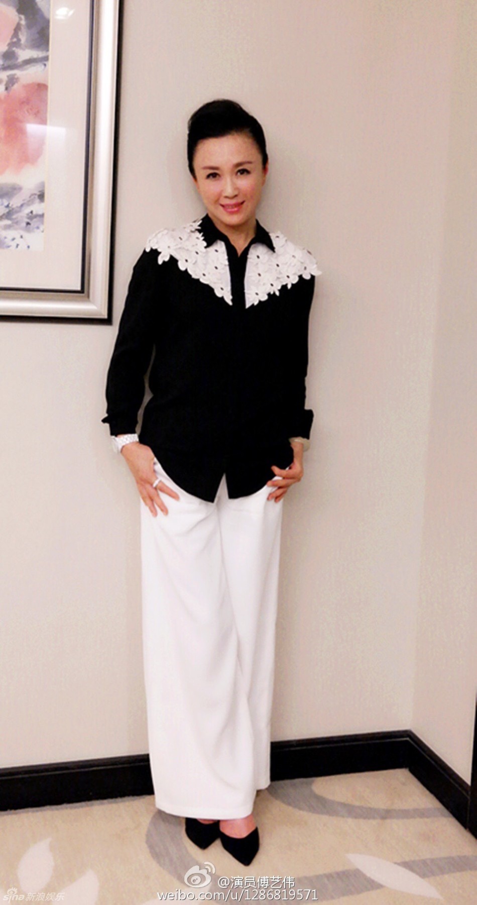 傅艺伟吸食冰毒尿检阳性 容留其他2人吸毒