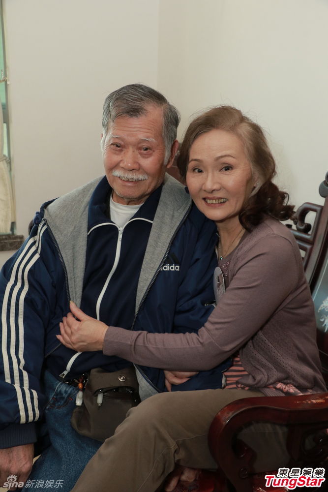 组图:郭羡妮女儿黏人 吴耀汉之子被泼漆有黑手