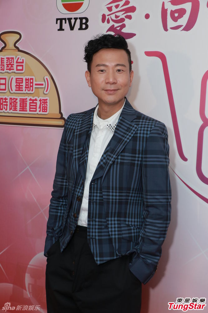 组图:毛舜筠否认拍剧黑脸 黎耀祥称合作开心