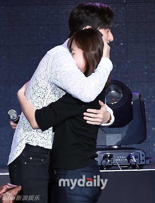 雷刘易斯-乐鱼app(leyu)官方网站-乐鱼官网