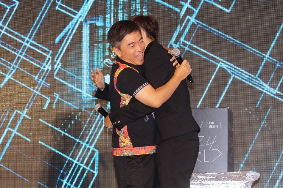 罗志祥遭吴宗宪催婚 不回应女友相关提问