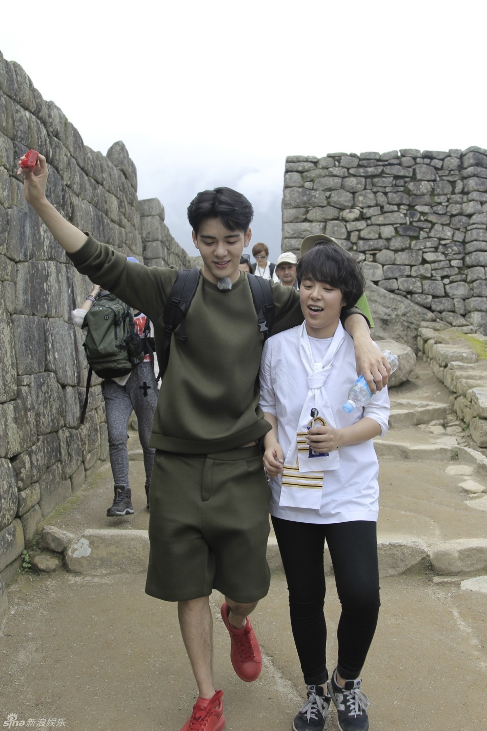  王琳首度谈离婚 _演员王琳和老公离婚_演员王