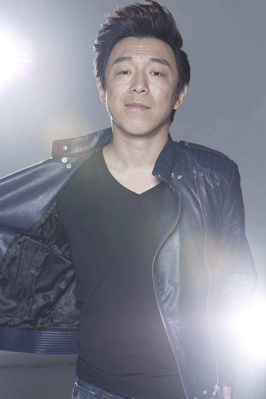 黄渤加盟索尼音乐 认真做歌坛“新青年”