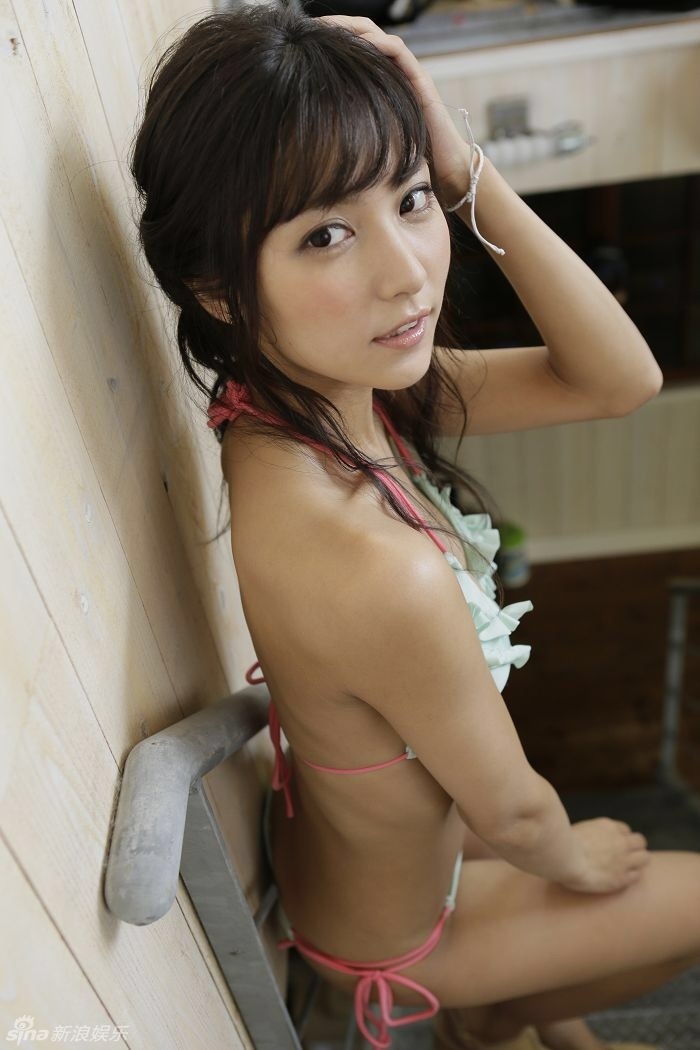 石川恋内衣写真清新甜美少女气息十足