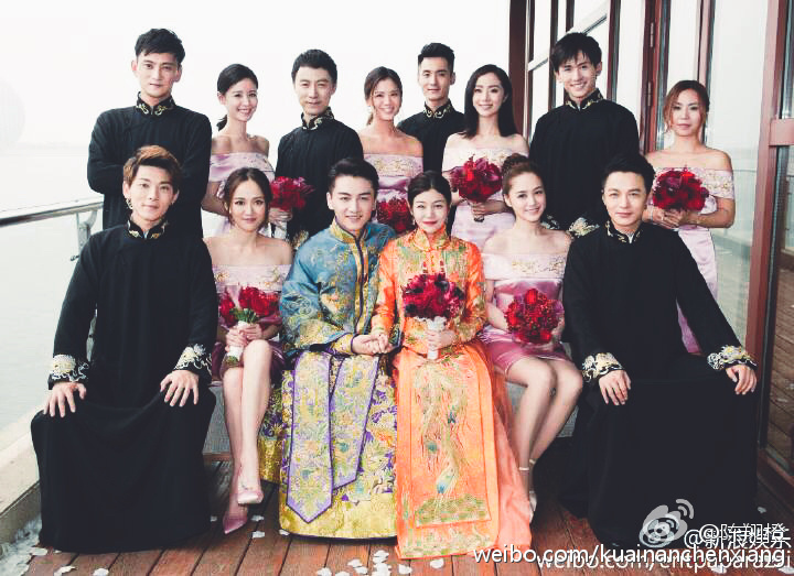 组图:陈晓陈妍希婚礼伴郎团伴娘团驾到_高清图集_新浪