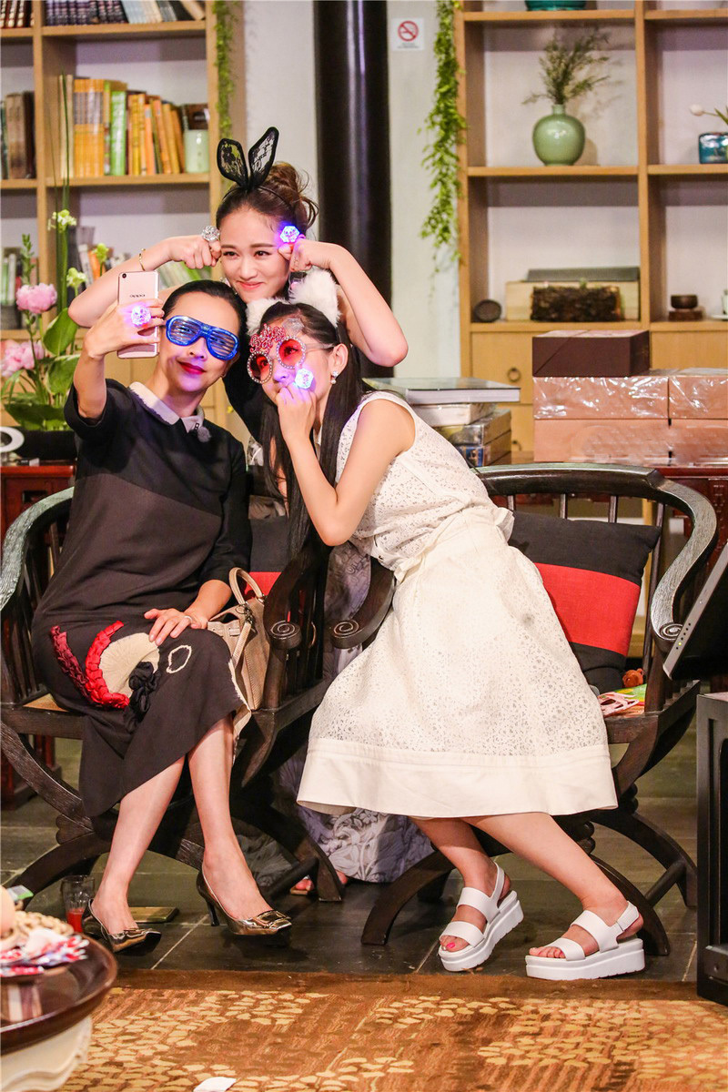 费玉清 莫文蔚 我们来了 《我们》莫文蔚费玉清