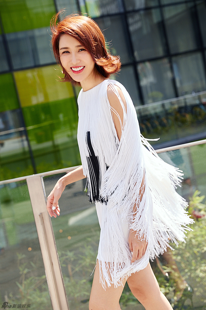 吕夏蓝色女王