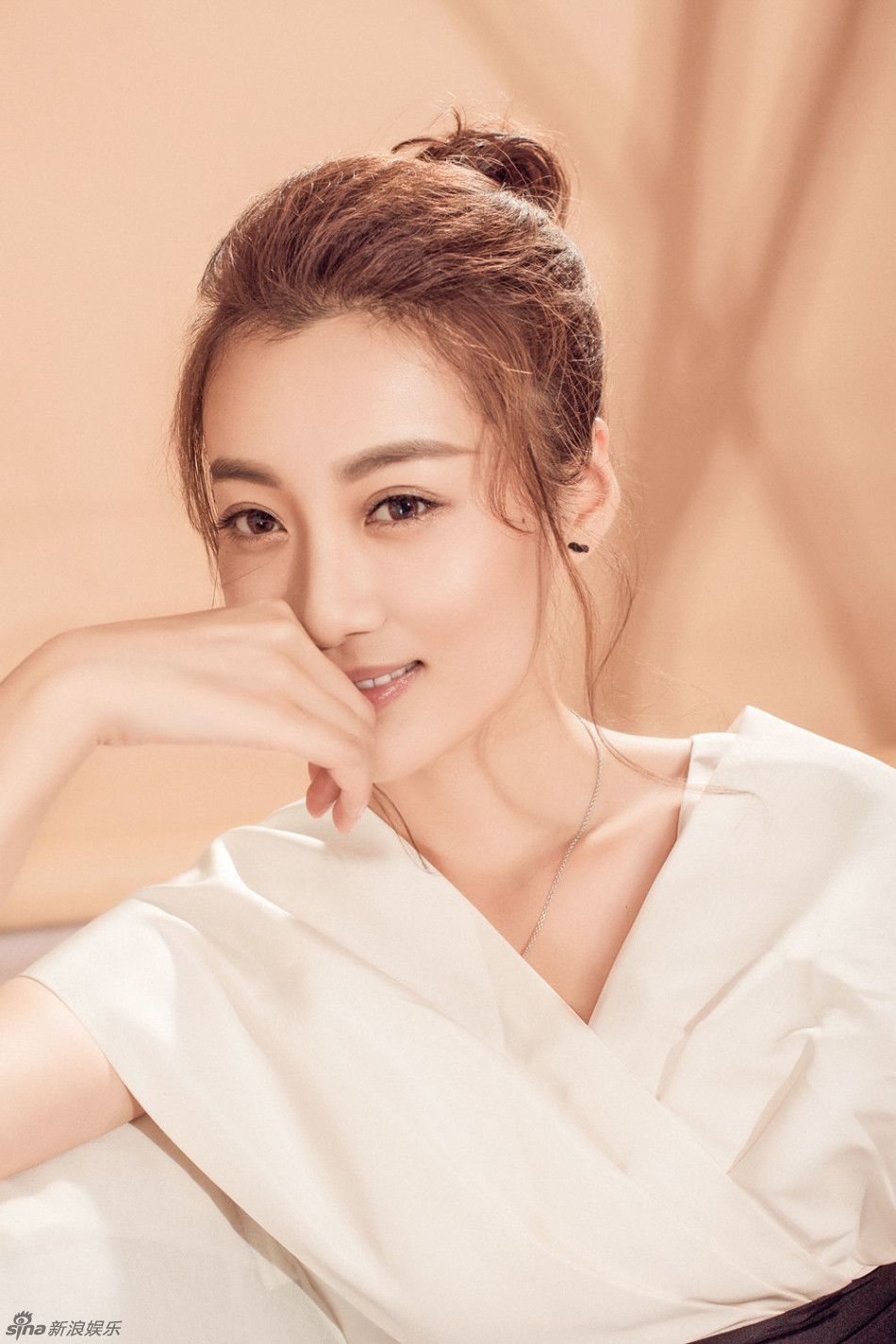 中国内地美女演员徐梵溪