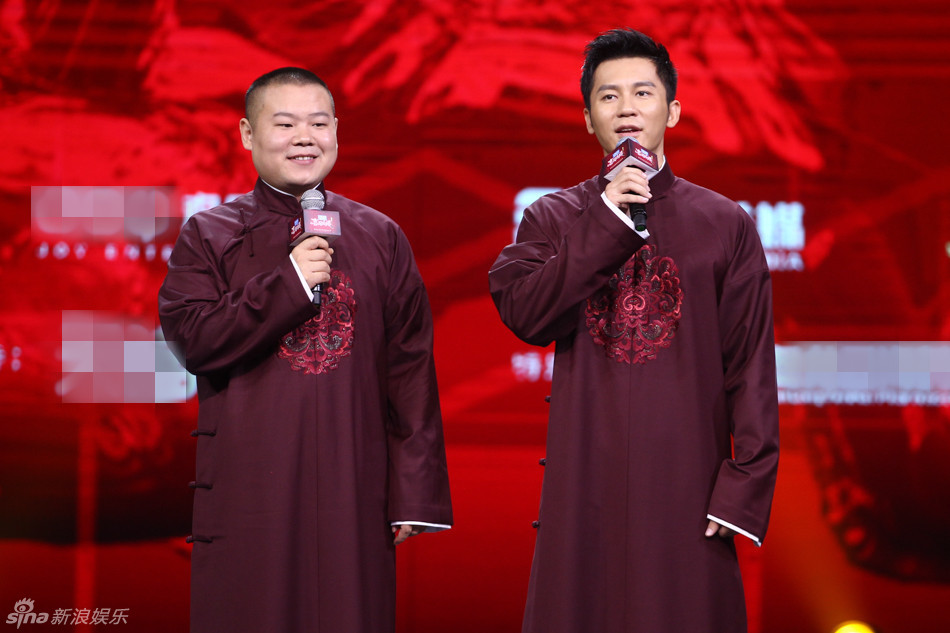 组图:李晨岳云鹏说相声 郭德纲吴秀波当队长_高清图集