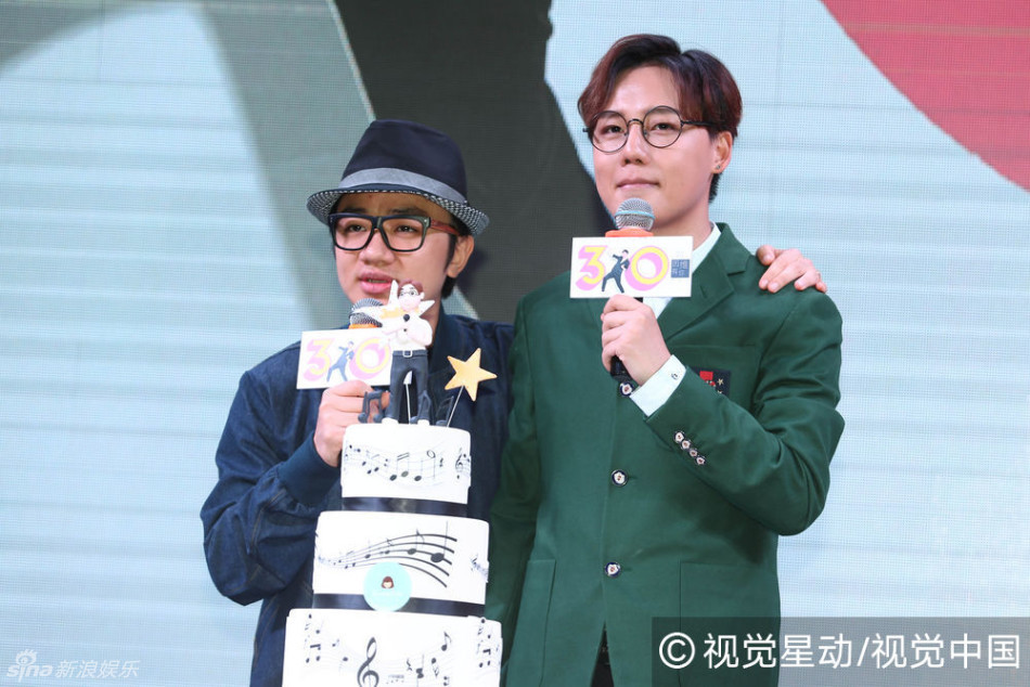 老总生日会_给公司老总的生日配图(3)