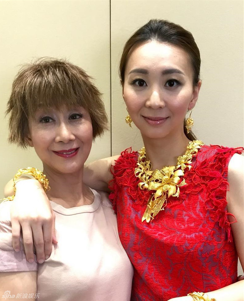 组图:700万嫁妆!陈曼娜嫁女大手笔送400万豪车