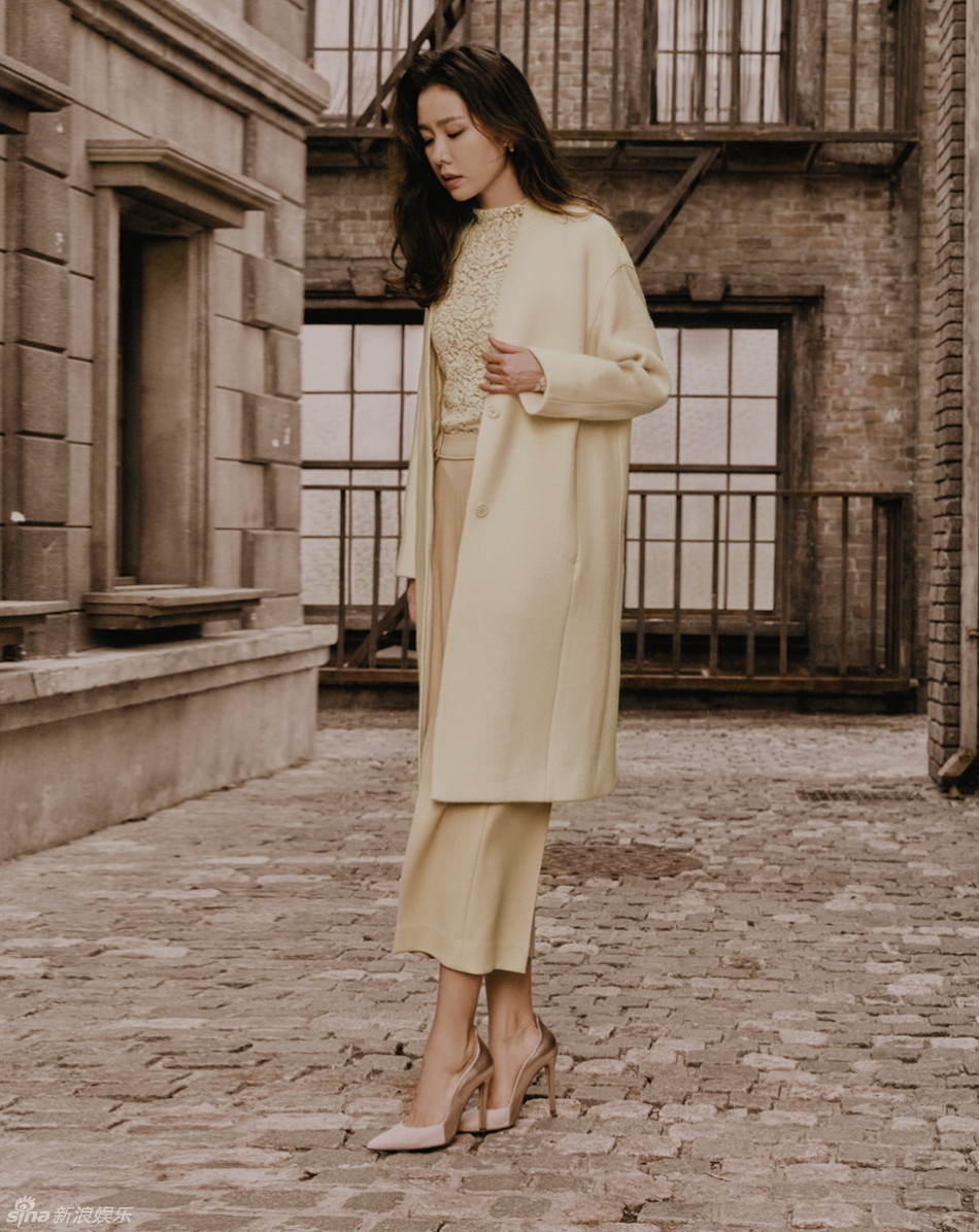 韩国美女演员孙艺珍