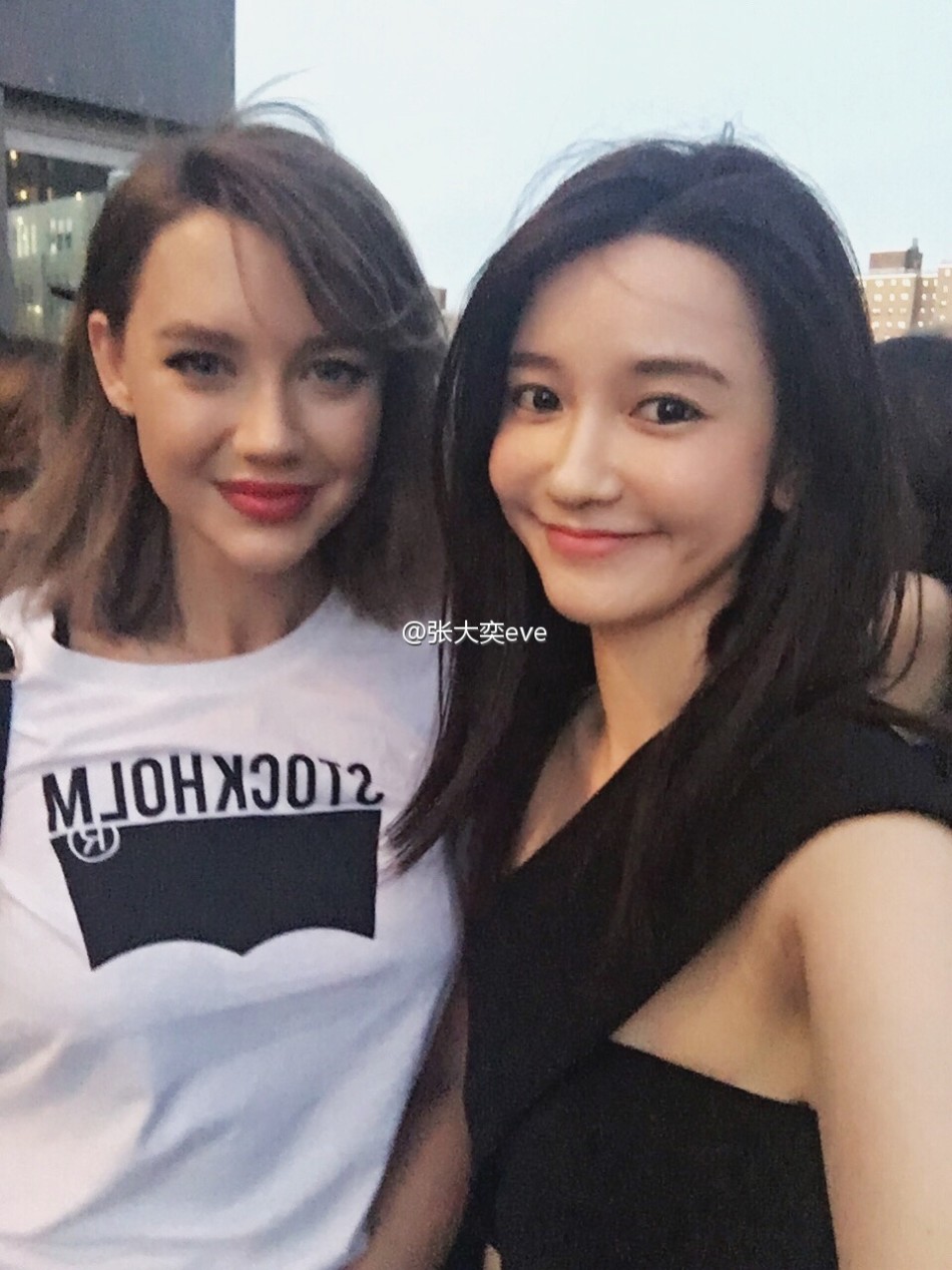 网红美女张大奕