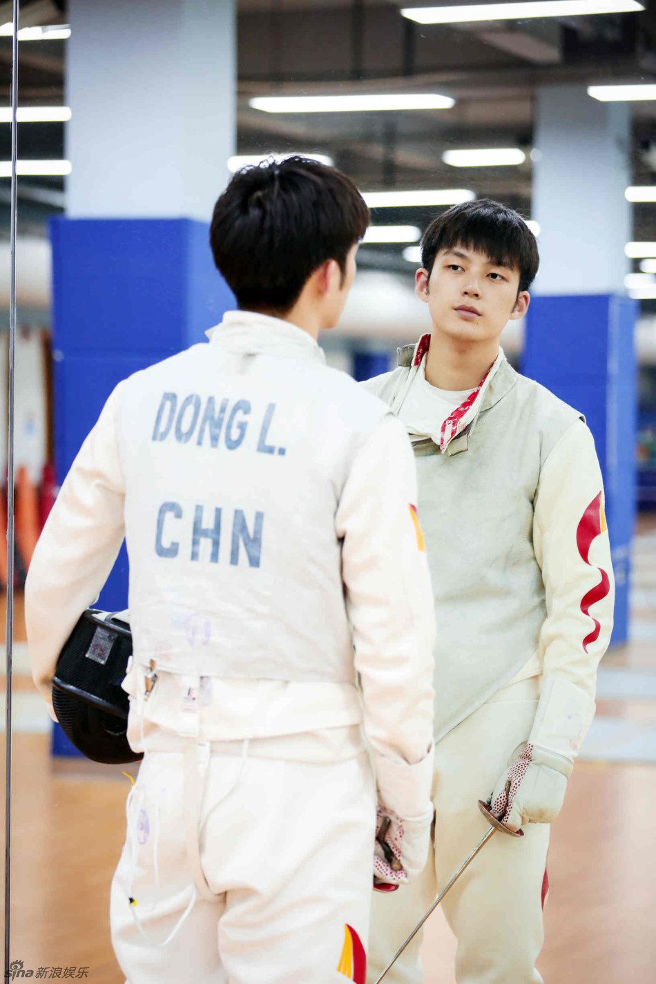 董力 张伦硕 爸爸去哪儿 蔡国庆 爸爸4 93年击剑