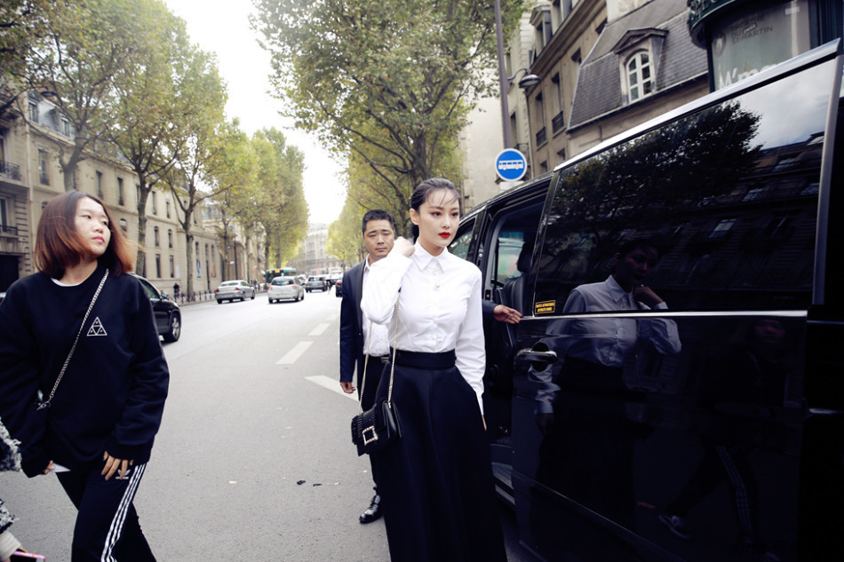 英超主题曲-乐鱼app(leyu)官方网站-乐鱼官网