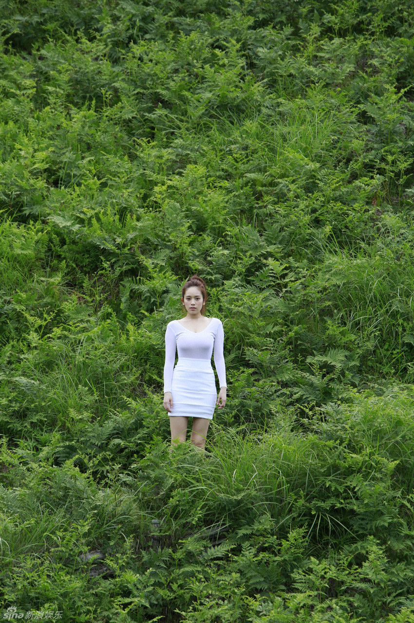 笕美和子肌肤白嫩双峰傲人,笕美和子肌肤白嫩