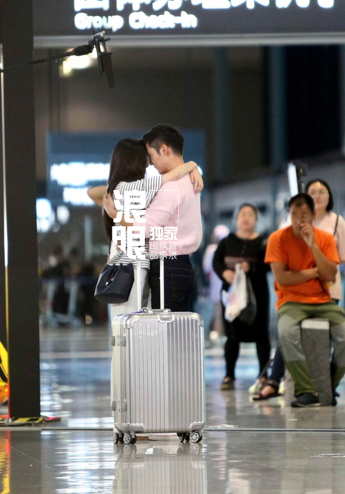 李金羽和李玮峰-乐鱼app(leyu)官方网站-乐鱼官网