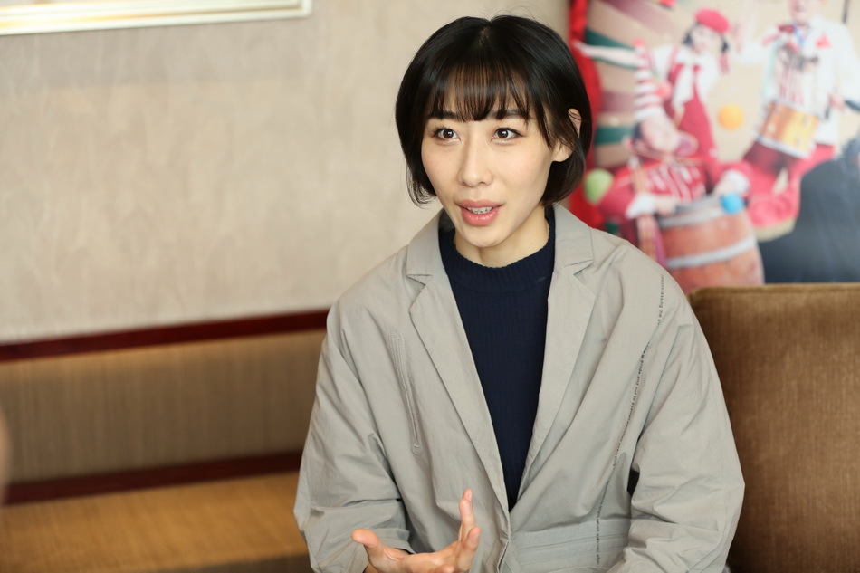 新浪娱乐对话《驴得水》女主任素汐